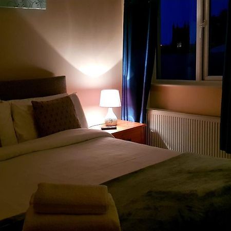 The Auld Triangle Bed and Breakfast Loughrea Eksteriør billede